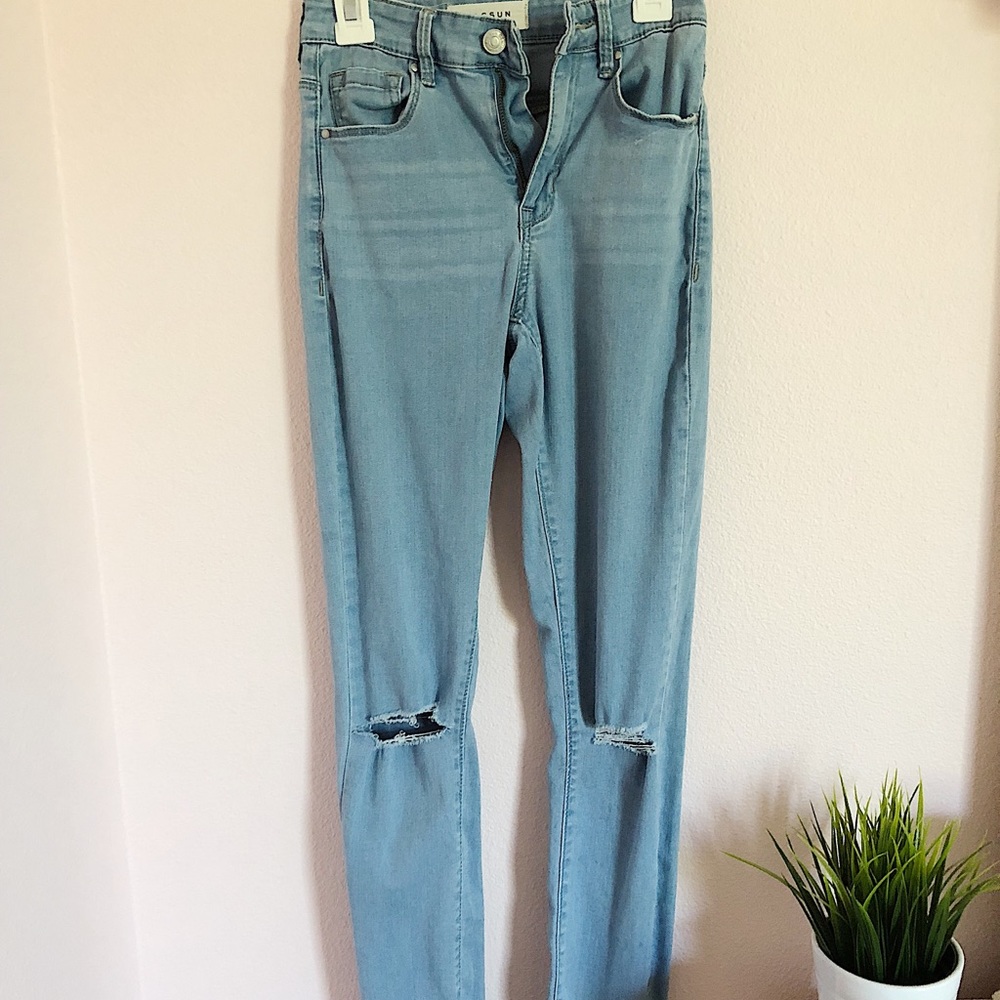 pacsun light blue jeans with rips